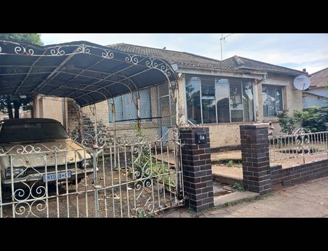 3 BEDROOM HOUSE FOR SALE IN MONDEOR